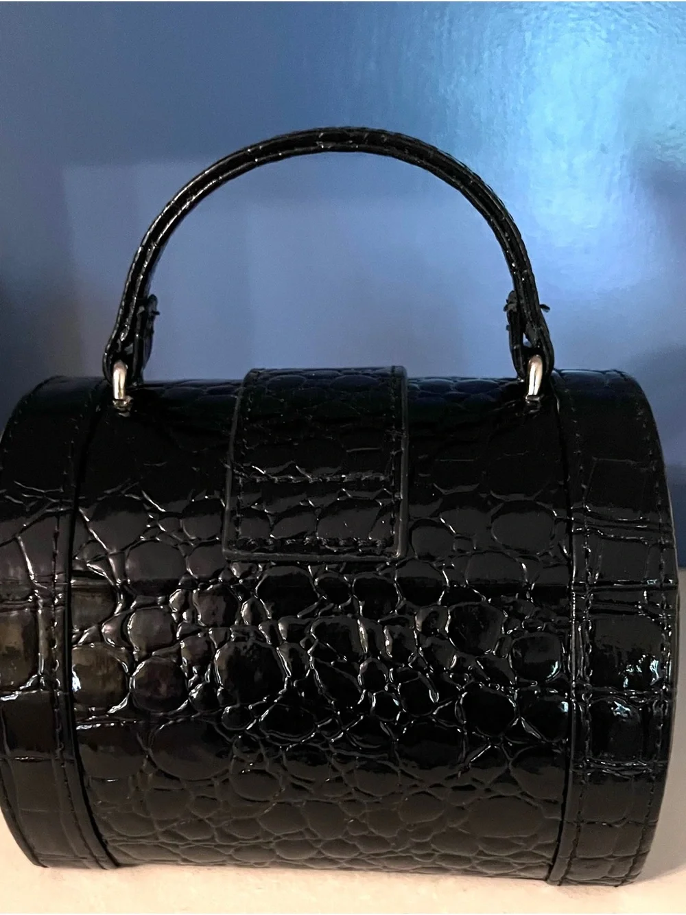 Black Faux-Croc Travel Barrel Jewelry Box with Zebra Lining